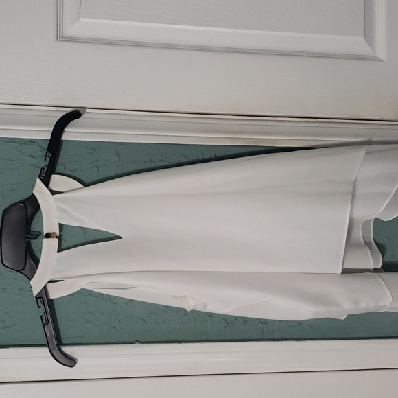 Blouse - Picture 2 of 4